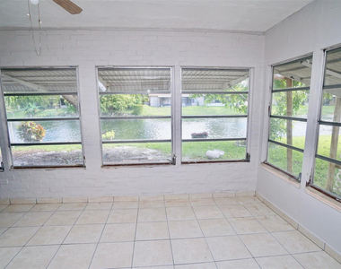 5908 Nw 81st Avenue - Photo Thumbnail 18