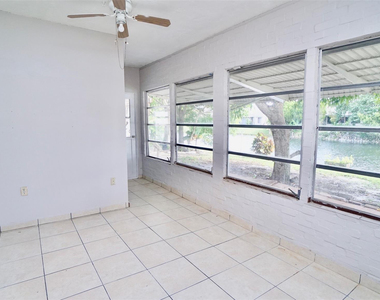 5908 Nw 81st Avenue - Photo Thumbnail 20