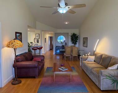 6102 Se Landing Way - Photo Thumbnail 6