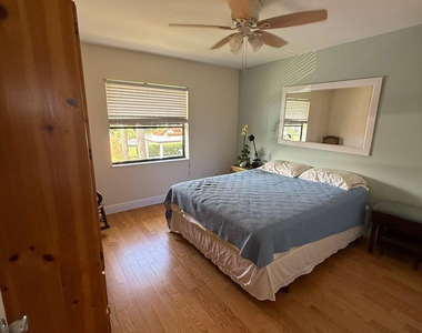 6102 Se Landing Way - Photo Thumbnail 10