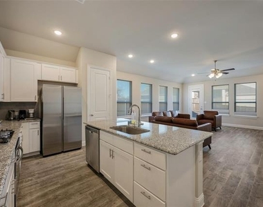 9632 Beckett Drive - Photo Thumbnail 10
