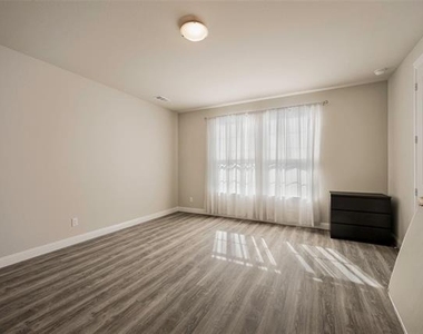 9632 Beckett Drive - Photo Thumbnail 16