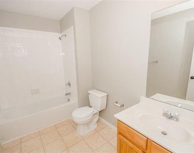 2152 Royal Acres Trail - Photo Thumbnail 22