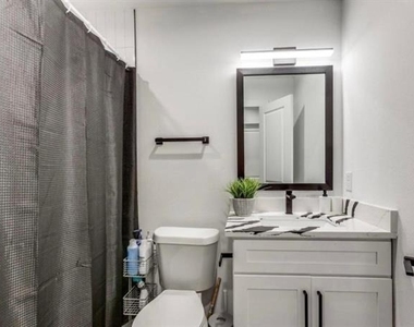 13306 Flagstone Lane - Photo Thumbnail 15