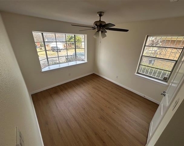 3528 Keyridge Drive - Photo Thumbnail 4
