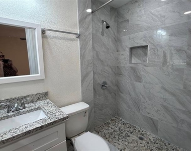 3528 Keyridge Drive - Photo Thumbnail 16