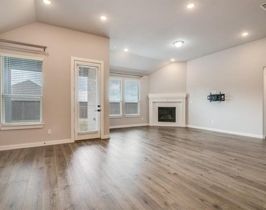 7015 Hopper Court - Photo Thumbnail 21