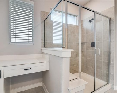 7015 Hopper Court - Photo Thumbnail 13