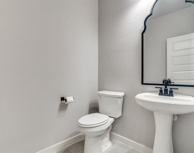 7015 Hopper Court - Photo Thumbnail 35