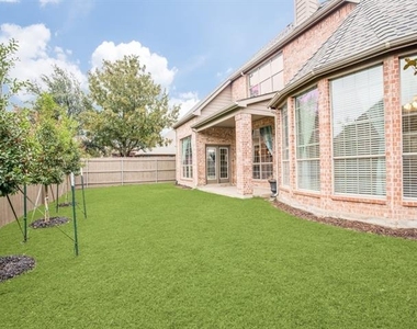 9609 Sam Bass Trail - Photo Thumbnail 24