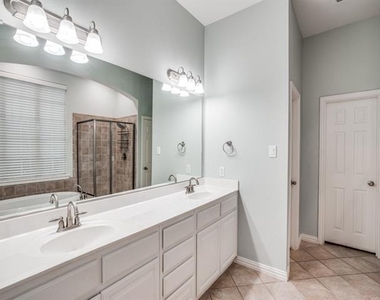 9609 Sam Bass Trail - Photo Thumbnail 21