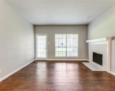 3140 Devonshire Drive - Photo Thumbnail 3
