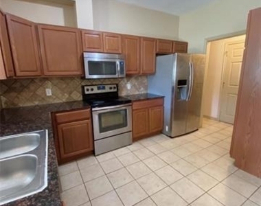 4024 Vista Mar Drive - Photo Thumbnail 4