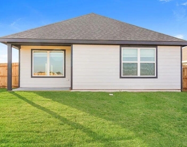 2003 Crimson Lake Boulevard - Photo Thumbnail 14