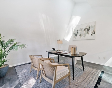 9653 Oak Pass - Photo Thumbnail 24