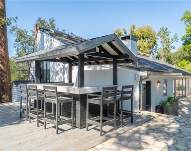 9653 Oak Pass - Photo Thumbnail 28