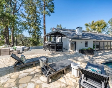 9653 Oak Pass - Photo Thumbnail 29