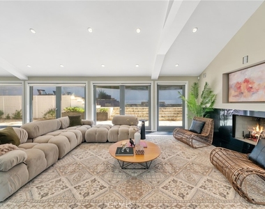 9653 Oak Pass - Photo Thumbnail 12