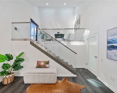 9653 Oak Pass - Photo Thumbnail 9