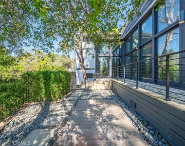 9653 Oak Pass - Photo Thumbnail 26