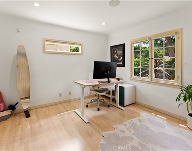 708 Westbourne - Photo Thumbnail 15