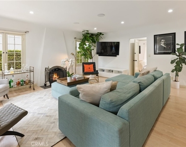 708 Westbourne - Photo Thumbnail 5
