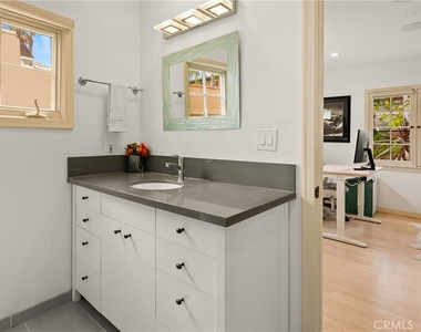 708 Westbourne - Photo Thumbnail 19