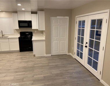1548 N Lassen - Photo Thumbnail 5