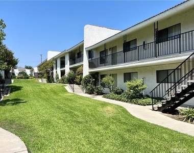 755 E Date - Photo Thumbnail 2