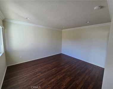 4862 Kona Drive - Photo Thumbnail 12