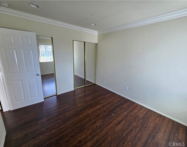 4862 Kona Drive - Photo Thumbnail 11