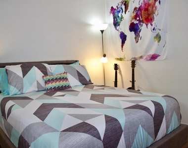 12530 Carmel Creek Road - Photo Thumbnail 8
