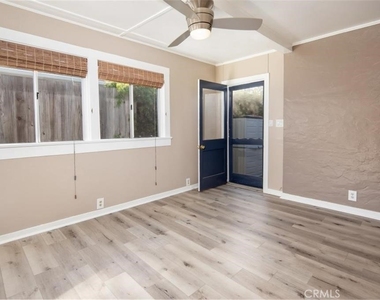 1172 Catalina - Photo Thumbnail 13