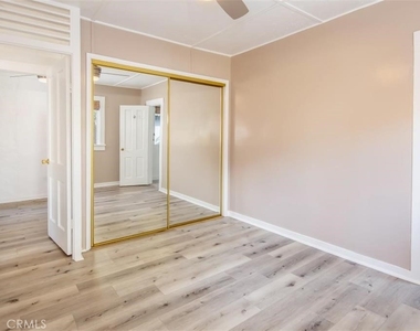 1172 Catalina - Photo Thumbnail 8