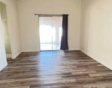 32440 Samuel Avenue - Photo Thumbnail 15