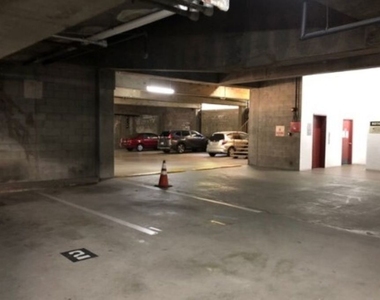 6225 Canterbury Drive - Photo Thumbnail 11