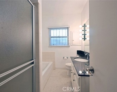 149 S Crescent Drive - Photo Thumbnail 5