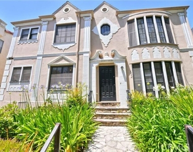 149 S Crescent Drive - Photo Thumbnail 9