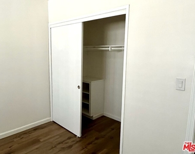 829 Alpine Street - Photo Thumbnail 9