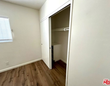 829 Alpine Street - Photo Thumbnail 7