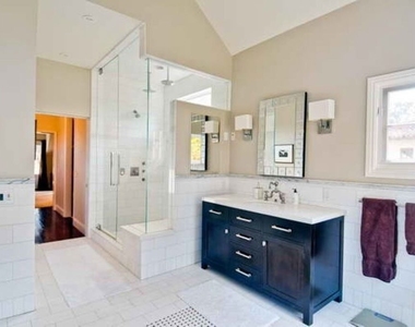 10253 Valley Spring Lane - Photo Thumbnail 29