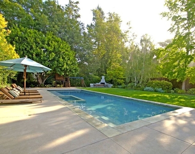 10253 Valley Spring Lane - Photo Thumbnail 27