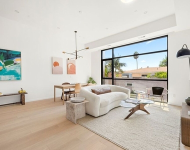 1227 N Formosa Avenue - Photo Thumbnail 1