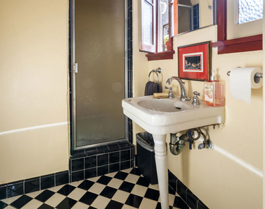 2005 Holmby Avenue - Photo Thumbnail 11