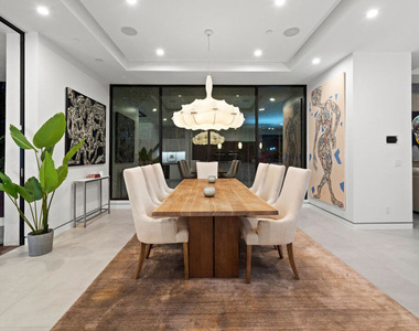 523 N Harper Avenue - Photo Thumbnail 9