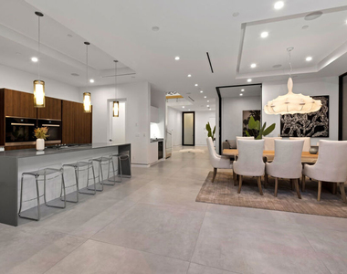 523 N Harper Avenue - Photo Thumbnail 7