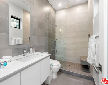523 N Harper Avenue - Photo Thumbnail 30