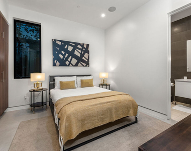 523 N Harper Avenue - Photo Thumbnail 23