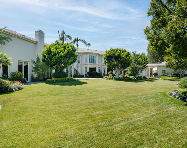 24 Beverly Park Terrace - Photo Thumbnail 5