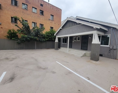 3067 Harrington Avenue - Photo Thumbnail 13